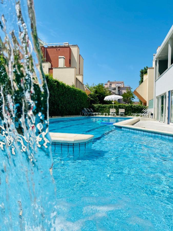 Noha Suite Hotel ริชโชเน ภายนอก รูปภาพ